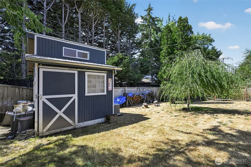 Property photo for 9219 26th Avenue SW, Seattle photo 28