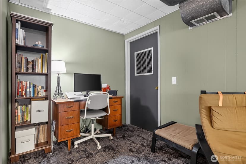 Property photo for 9219 26th Avenue SW, Seattle photo 20