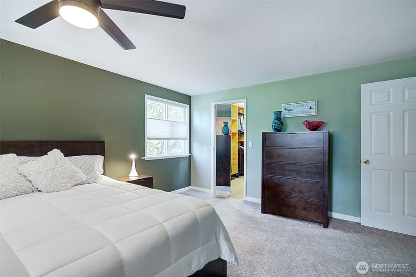 Property photo for 12104 NE 141st Street, Kirkland photo 20