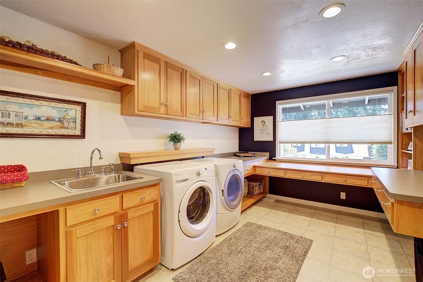 Property photo for 12104 NE 141st Street, Kirkland photo 27