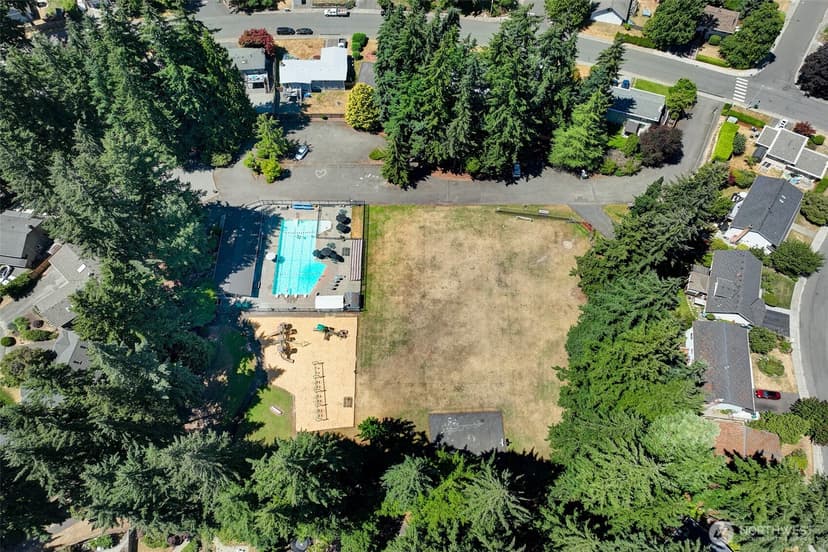 Property photo for 12104 NE 141st Street, Kirkland photo 39