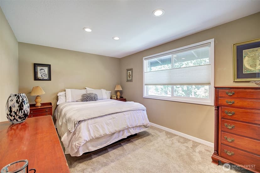 Property photo for 12104 NE 141st Street, Kirkland photo 24