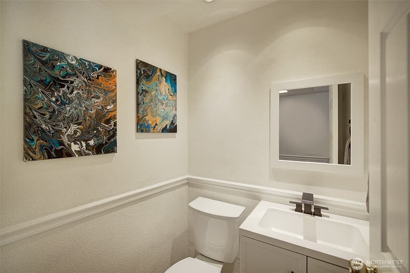 Property photo for 12104 NE 141st Street, Kirkland photo 17