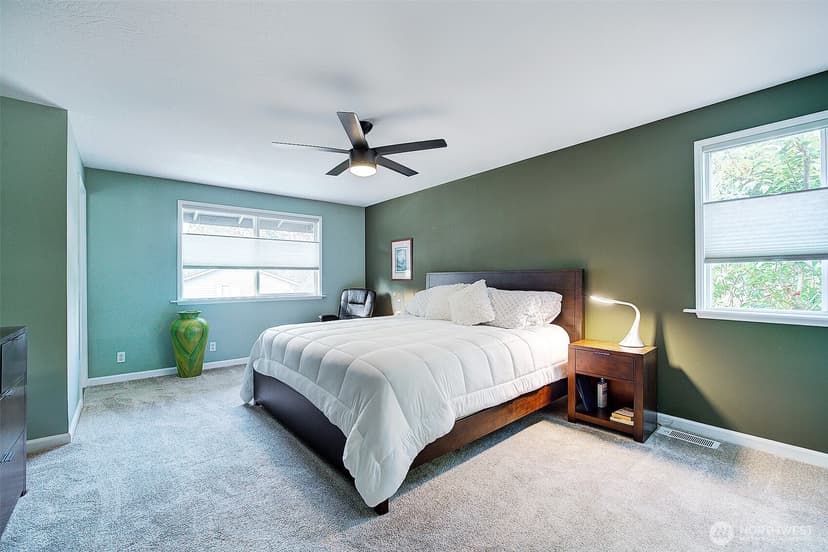 Property photo for 12104 NE 141st Street, Kirkland photo 19