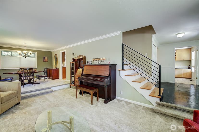 Property photo for 12104 NE 141st Street, Kirkland photo 15
