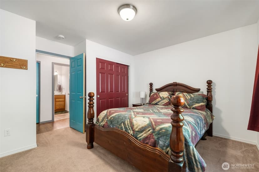 Property photo for 2800 Albright Avenue SE, Port Orchard photo 15