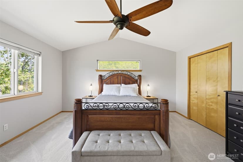 Property photo for 21506 117th Avenue SE, Kent photo 12