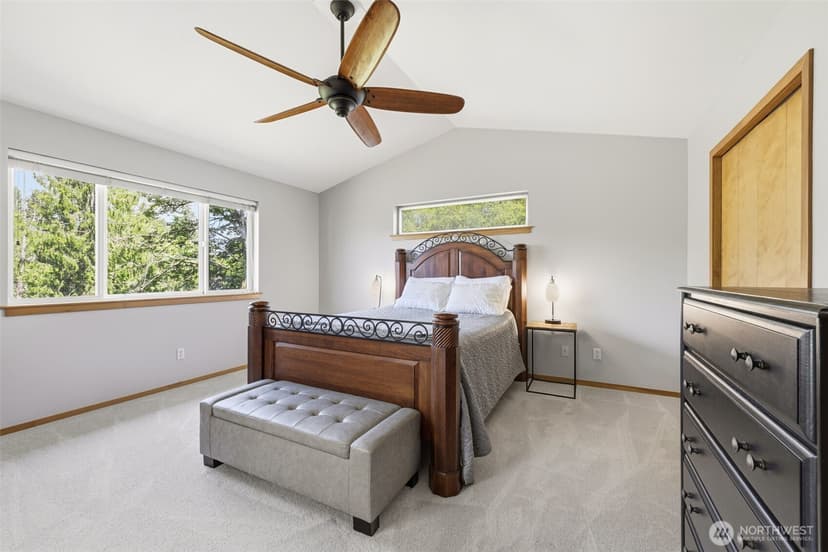 Property photo for 21506 117th Avenue SE, Kent photo 13