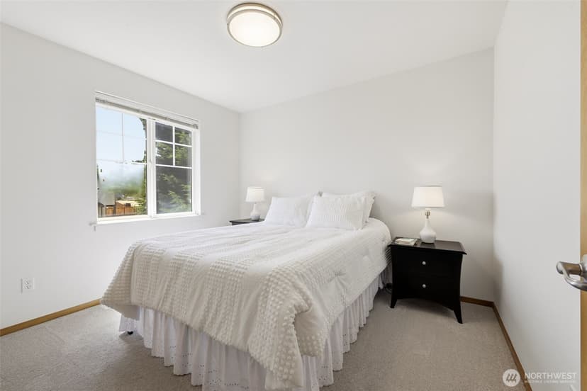 Property photo for 21506 117th Avenue SE, Kent photo 18