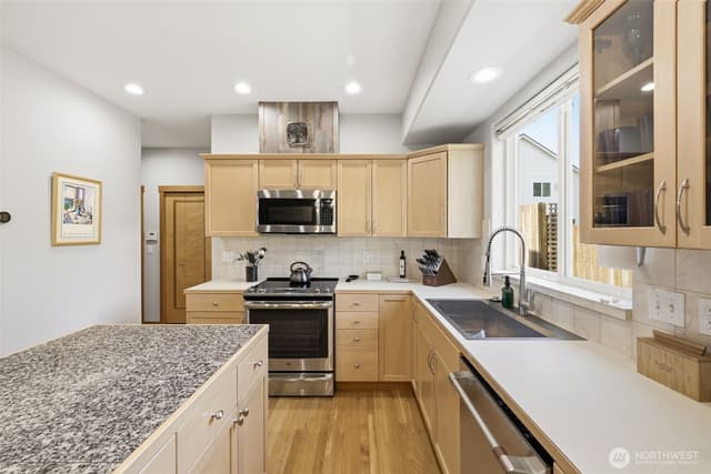 Property photo for 21506 117th Avenue SE, Kent photo 5