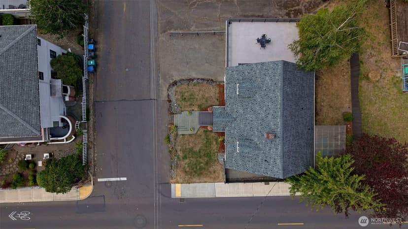 Property photo for 2134 E 14th Street, Bremerton photo 27
