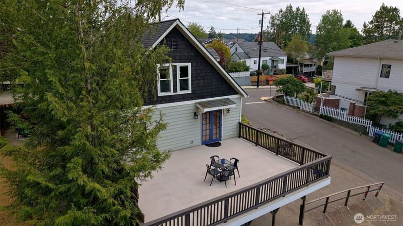 Property photo for 2134 E 14th Street, Bremerton photo 29
