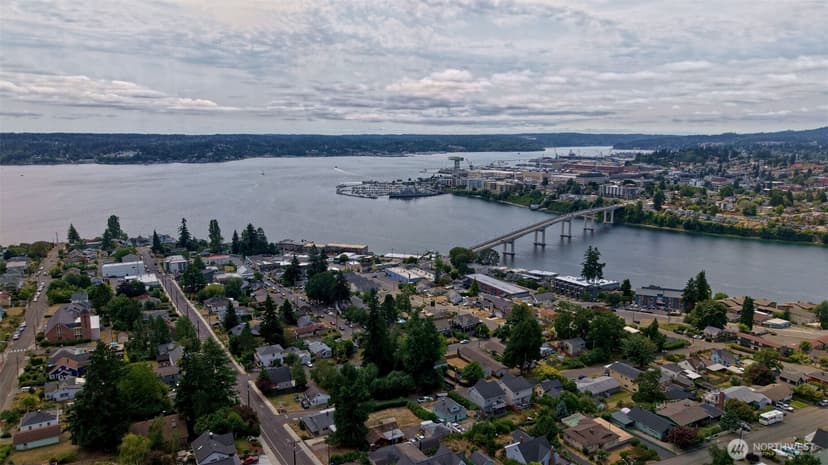 Property photo for 2134 E 14th Street, Bremerton photo 34