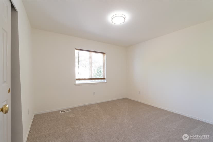 Property photo for 25412 160th Place SE, Covington photo 24