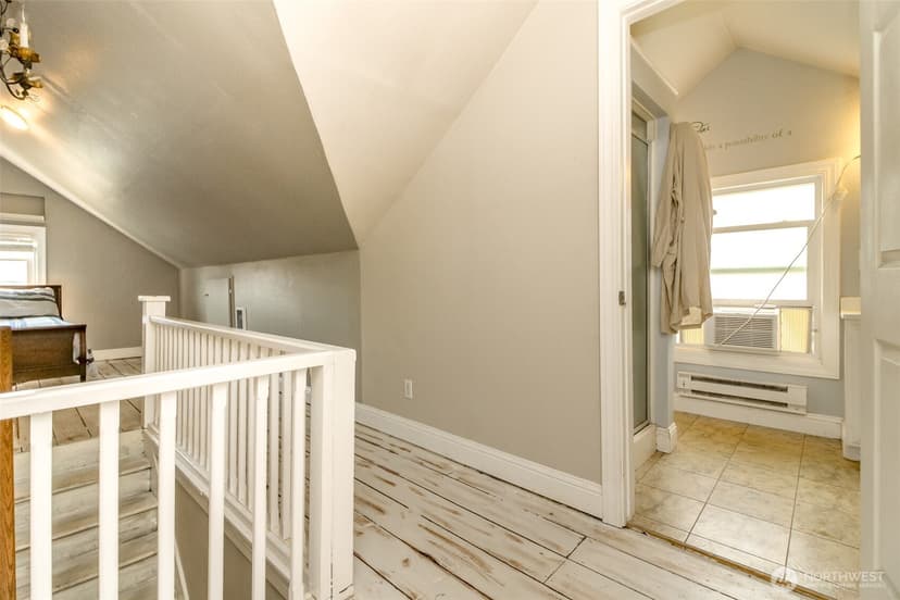 Property photo for 220 S 55th Street, Tacoma photo 18