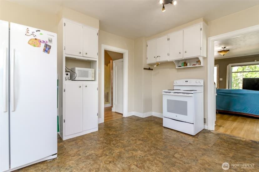 Property photo for 220 S 55th Street, Tacoma photo 12