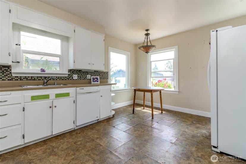 Property photo for 220 S 55th Street, Tacoma photo 11