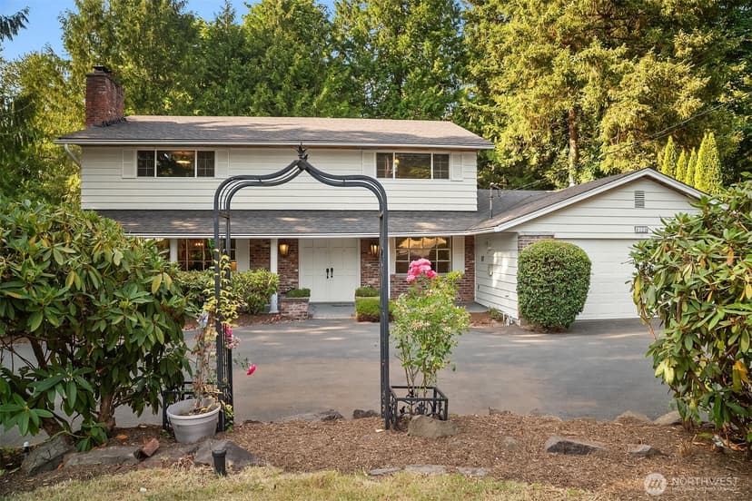 Property photo for 6116 190th Street, Kenmore photo 30
