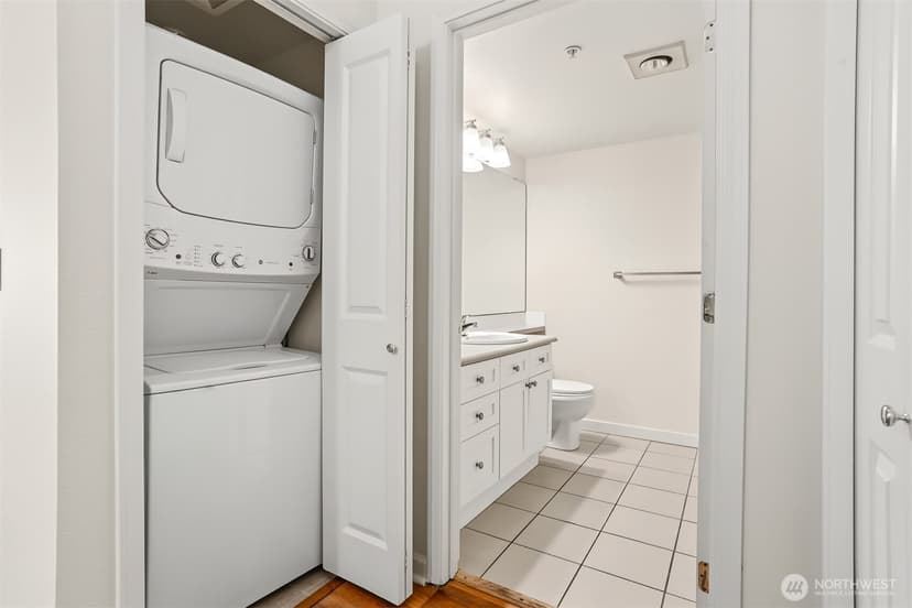 Property photo for 1525 NW 57th Street #326, Seattle photo 22