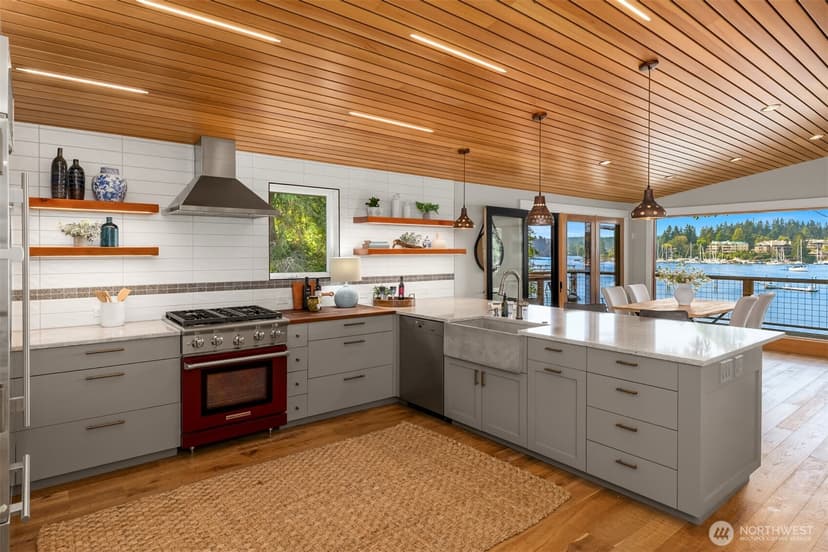 Property photo for 5854 Packard Lane NE, Bainbridge Island photo 8