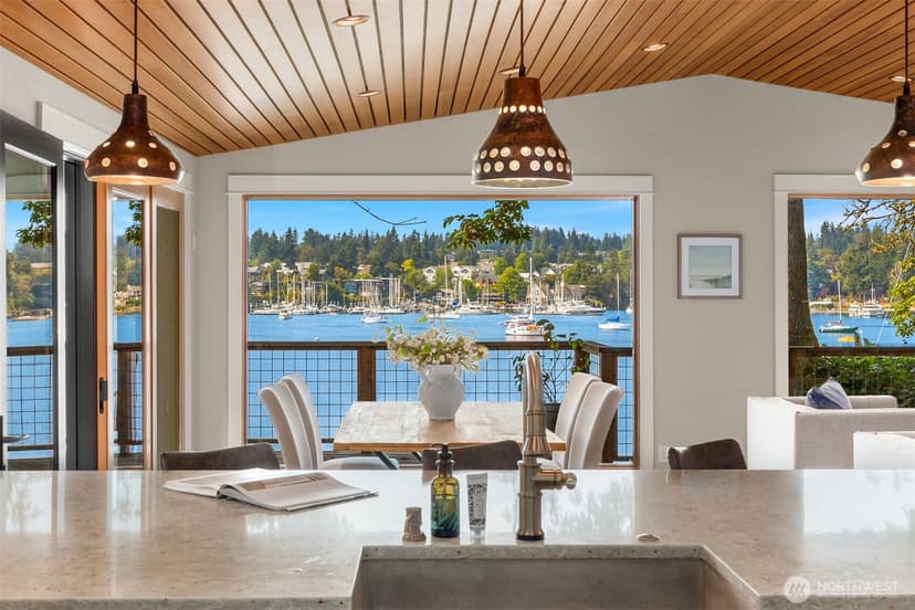 Property photo for 5854 Packard Lane NE, Bainbridge Island photo 6