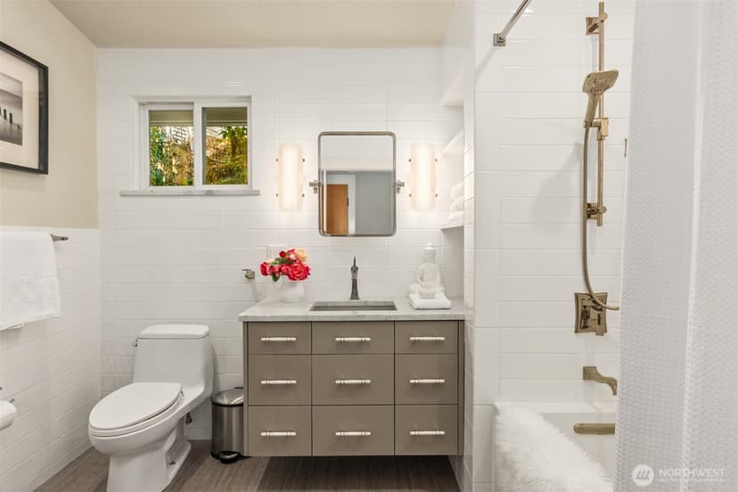 Property photo for 5854 Packard Lane NE, Bainbridge Island photo 16