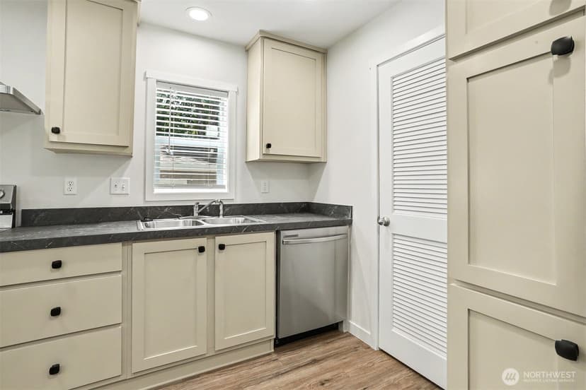 Property photo for 28454 168th Avenue SE #40, Kent photo 11