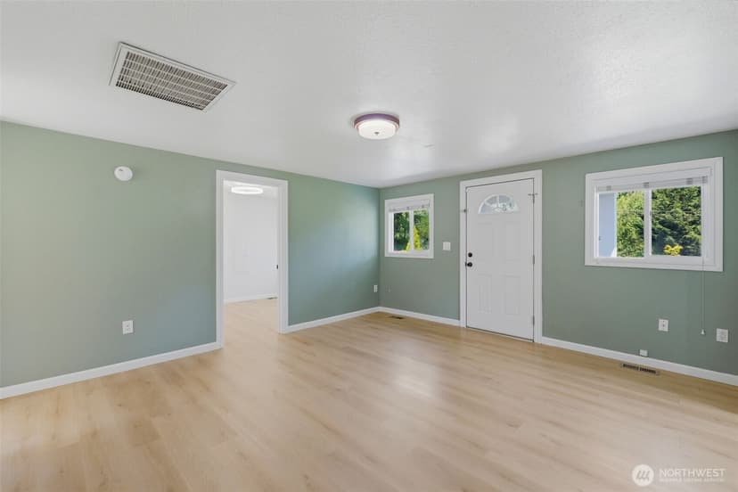 Property photo for 11418 Jovita Boulevard E, Edgewood photo 12