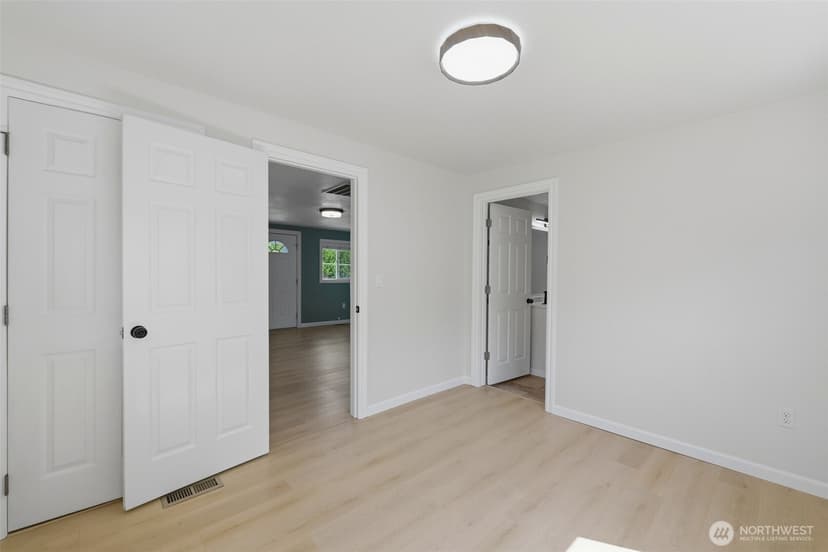 Property photo for 11418 Jovita Boulevard E, Edgewood photo 22