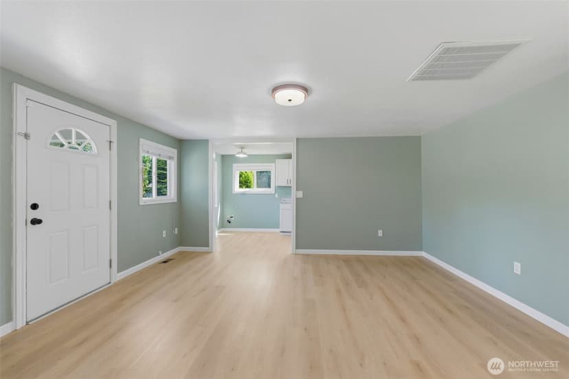 Property photo for 11418 Jovita Boulevard E, Edgewood photo 19