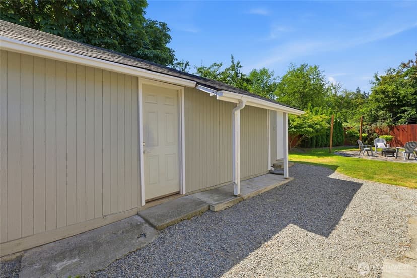 Property photo for 11418 Jovita Boulevard E, Edgewood photo 32