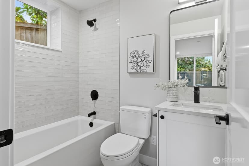 Property photo for 11217 NE 95th Street, Kirkland photo 25