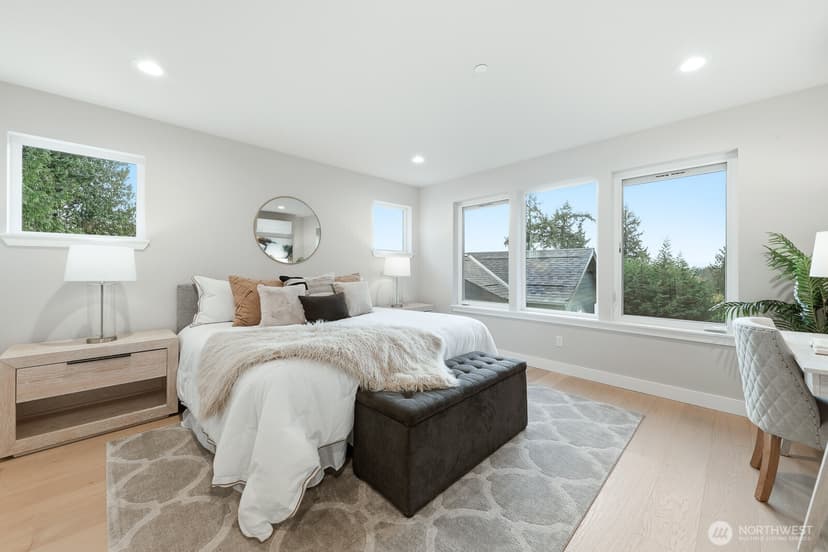 Property photo for 11217 NE 95th Street, Kirkland photo 31