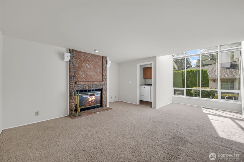 Property photo for 2016 Mill Pointe Drive SE, Mill Creek photo 14