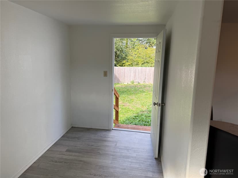 Property photo for 9201 36 Avenue S, Seattle photo 29