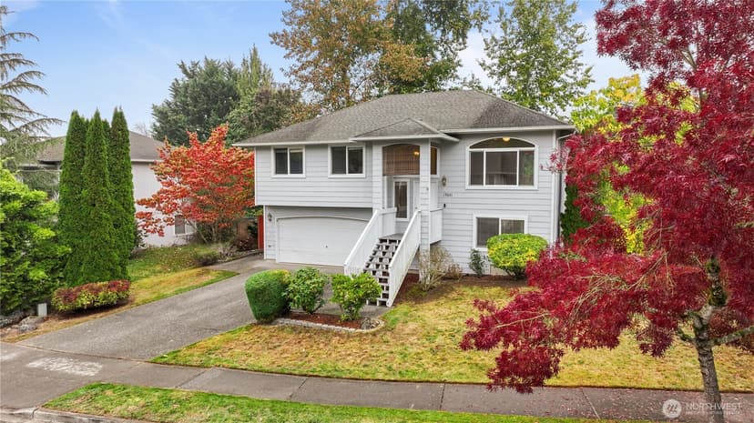 Property photo for 19601 Knoll Dr, Arlington