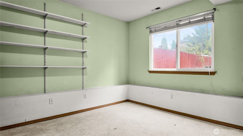 Property photo for 19601 Knoll Dr, Arlington photo 25