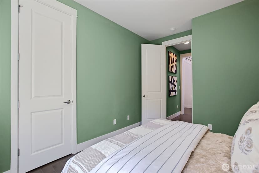 Property photo for 31324 43rd Place SW, Federal Way photo 25