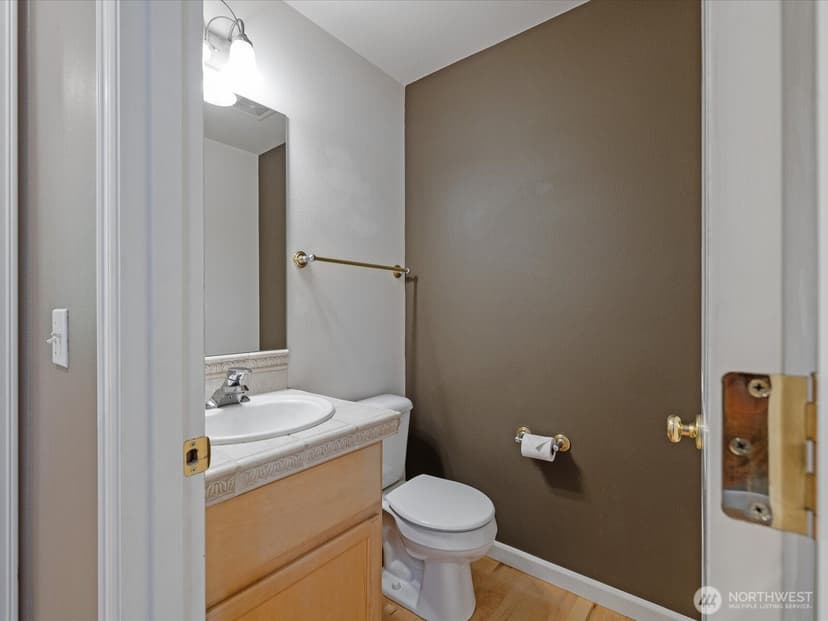 Property photo for 7850 123rd Avenue NE, Kirkland photo 19