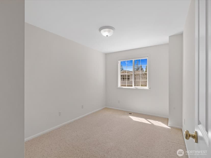 Property photo for 7850 123rd Avenue NE, Kirkland photo 18