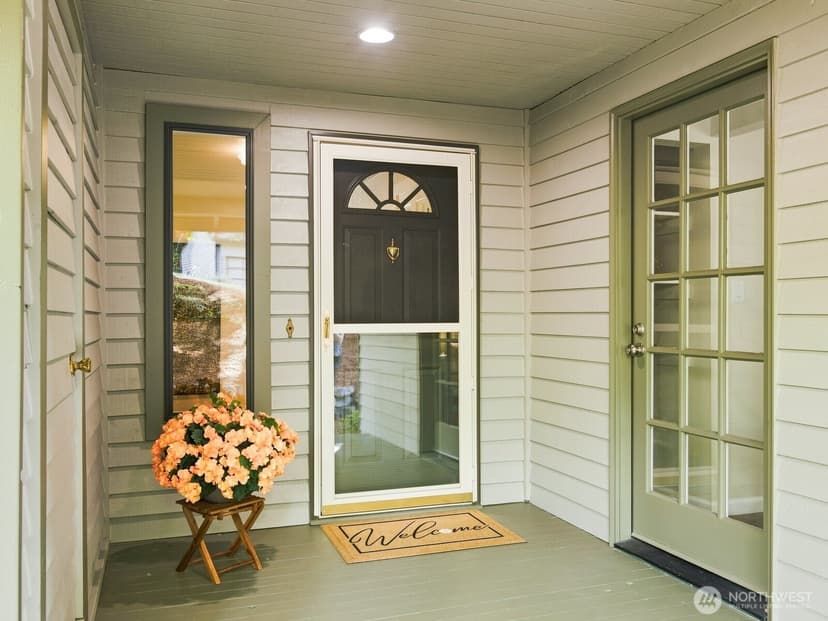 Property photo for 5018 97th Place SW, Mukilteo photo 3