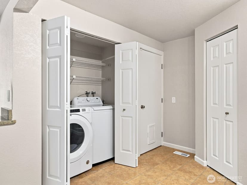 Property photo for 5018 97th Place SW, Mukilteo photo 15