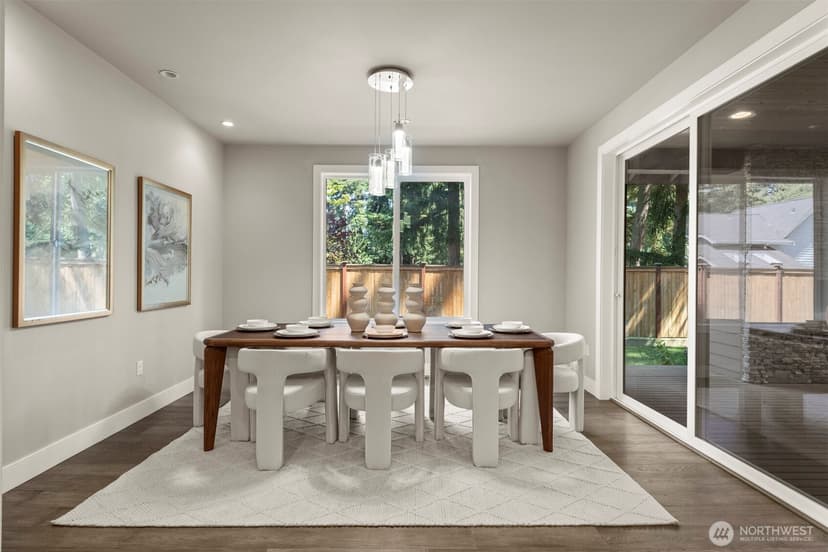 Property photo for 15204 Greenwood Avenue N, Shoreline photo 9