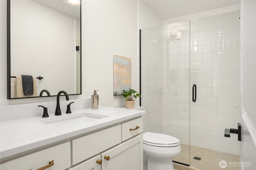 Property photo for 14833 HS#10 NE 2nd Court, Bellevue photo 32