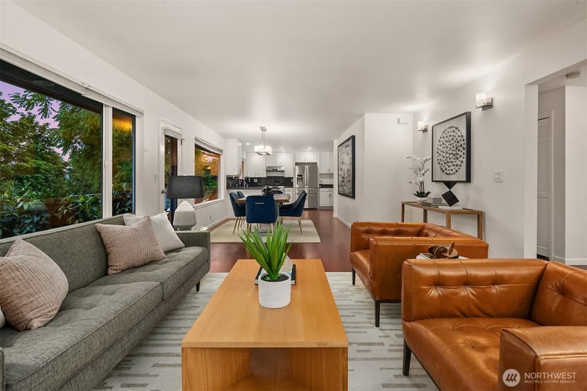 Property photo for 6425 Hampton Road S, Seattle photo 6