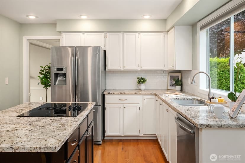 Property photo for 13014 NE 197th Place, Woodinville photo 11