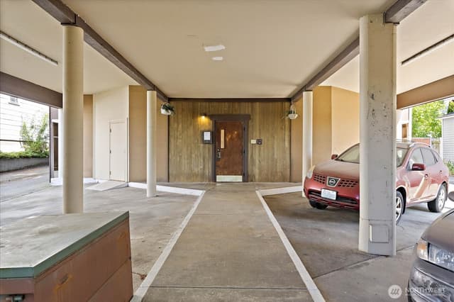 Property photo for 3209 Hoyt Avenue #302, Everett photo 2