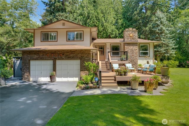 Property photo for 4324 32nd Avenue Ct, Gig Harbor photo 3