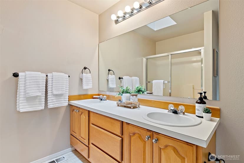 Property photo for 3010 N 8th Street, Tacoma photo 20