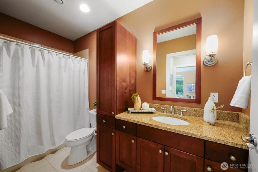 Property photo for 51 Pine Street #202, Edmonds photo 13